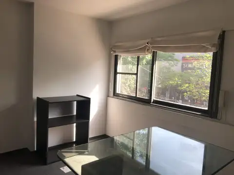 Oficina De 2 Ambiente De 19m2 Cubiertos Al Lado De La Municipalidad De Vicente Lopez
