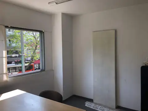 Oficina De 2 Ambiente De 19m2 Cubiertos Al Lado De La Municipalidad De Vicente Lopez