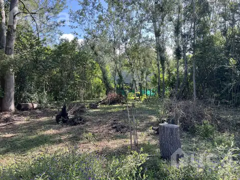 Terreno en Venta 30  mts Fondo