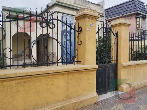 Villa de Lujan  al 3256