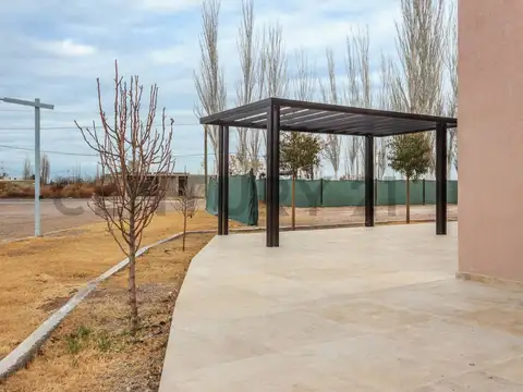 CAFETERIA BRUNCH A LA VENTA COMPLEJO COMERCIAL JUNIN MENDOZA