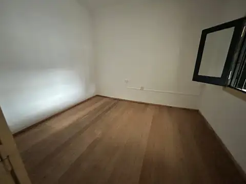 Casa en Alquiler con 1 cochera