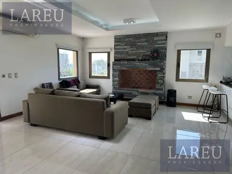 Casa en Venta de 5 dormitorios