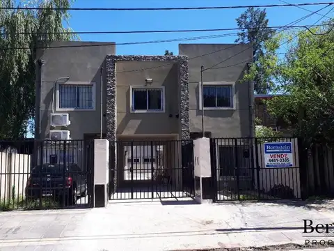 DUPLEX EN VENTA : 3 AMBIENTES : ITUZAINGO NORTE