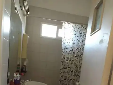 Depto Tipo Casa en Venta de 4 dormitorios