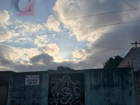 Terreno en Venta 30  mts Fondo