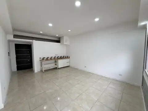 Departamento en Alquiler en Mataderos, $ 420.000
