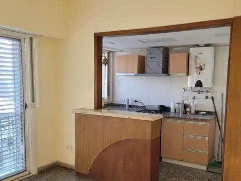 20 De Septiembre 2900, Piso 2