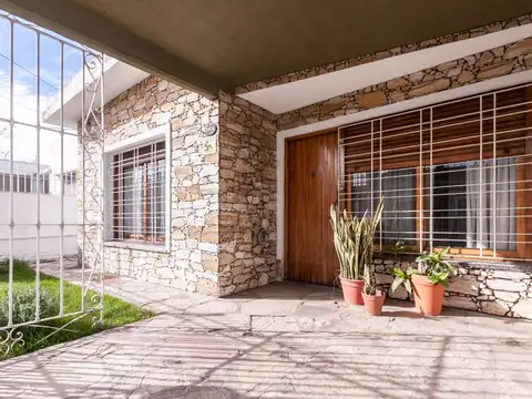 Diógenes Taborda 3800