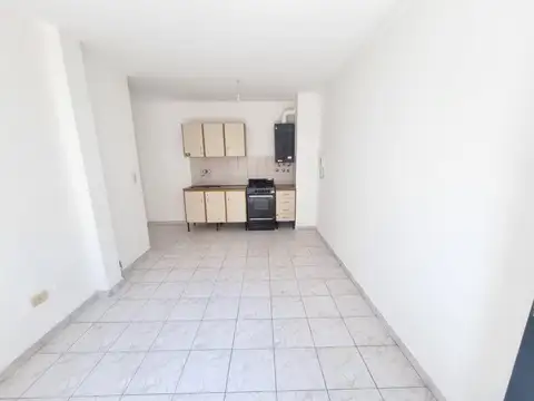 Departamento en Alquiler en Echesortu, $ 300.000