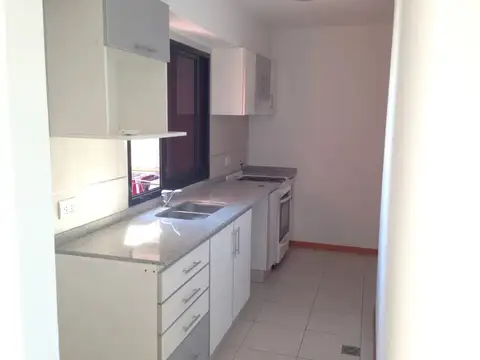 Departamento en Alquiler en Arroyito, $ 750.000