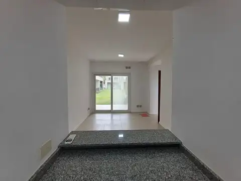 Departamento en Alquiler en Manuel Alberti, USD 650