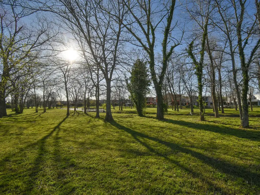 Fincas de Hudson - 3 dormitorios con cochera