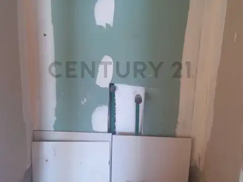 buenos vecinos 300, Piso 0