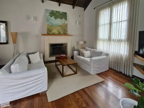 Casa en Venta de 5 dormitorios
