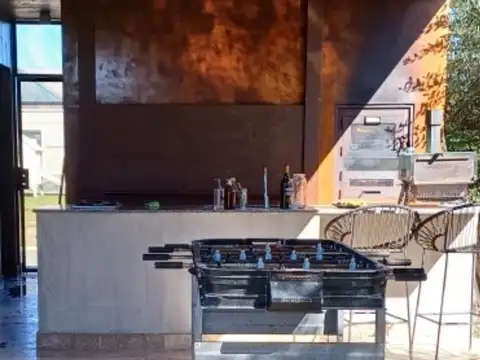 CASA EN VENTA CARDALES - MONET