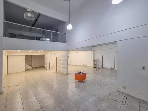 Local en Venta 14 años