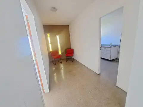 Oficina en Venta 20 años
