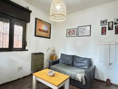 CASA EN VENTA 3 AMBIENTES EN FLORIDA OESTE