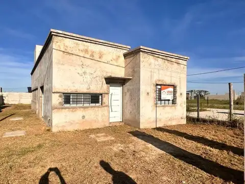 Casa en Venta con 1 cochera
