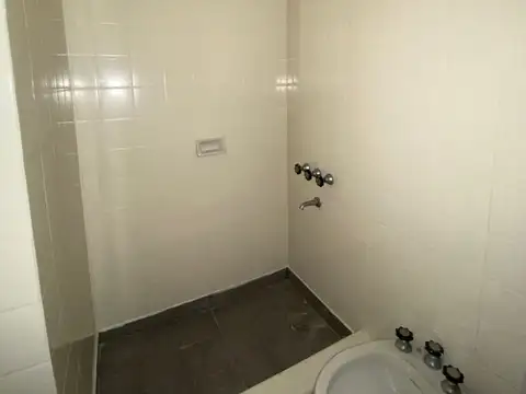 CORDOBA N° 862 01-03