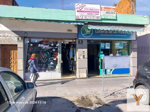 Locales en venta - 2 Deposito 2 Baños - 303Mts2 - Rafael Calzada, Almirante Brown