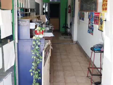 Local en Venta en Rafael Calzada, USD 380.000