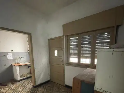 Depto Tipo Casa en Venta 60 años