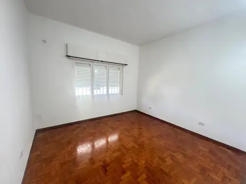 Casa en Venta en Quilmes, USD 120.000