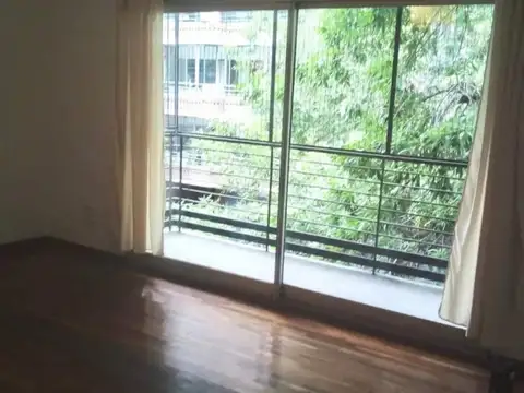Departamento 2 Ambientes con Amplio Balcón al Frente en Almagro Norte