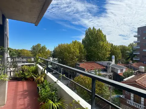Venta Departamento en Tigre 2 ambientes con cochera