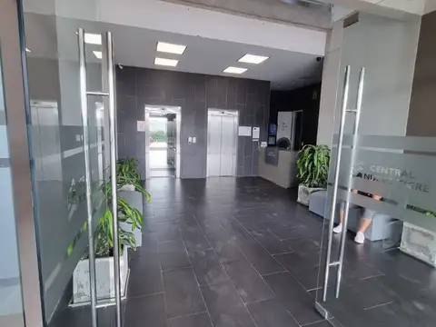 Oficina en Venta con 1 cochera