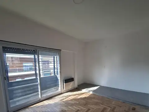 Departamento en Alquiler de 4 ambientes