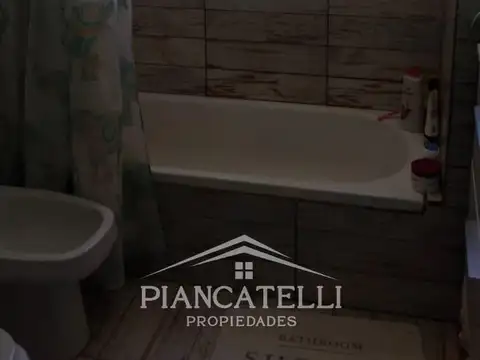 Casa 4 ambientes con 3 baños