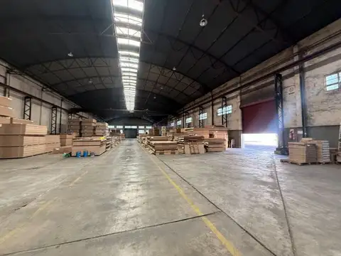Alquiler Galpón 2800 m² |GALPÓN | DOBLE FRENTE | GRAN ESCALA | VILLA DEL PARQUE