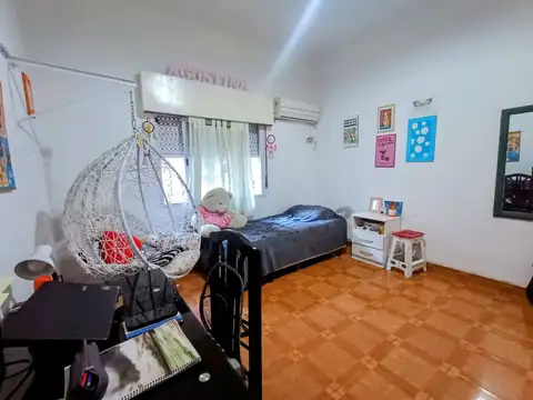 CASA VENTA 4 AMB TERRAZA QUINCHO LOMAS DEL MIRADOR