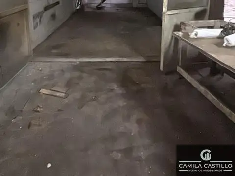 Galpón en alquiler de 250m2 ubicado en Castelar
