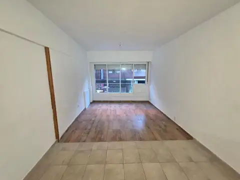 Oficina en alquiler en Microcentro