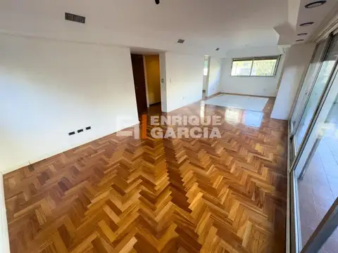 Departamento 4 ambientes con 4 baños
