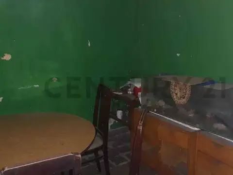VENTA PH SEIS O MAS AMBIENTES EN ALMAGRO - A RECICLAR