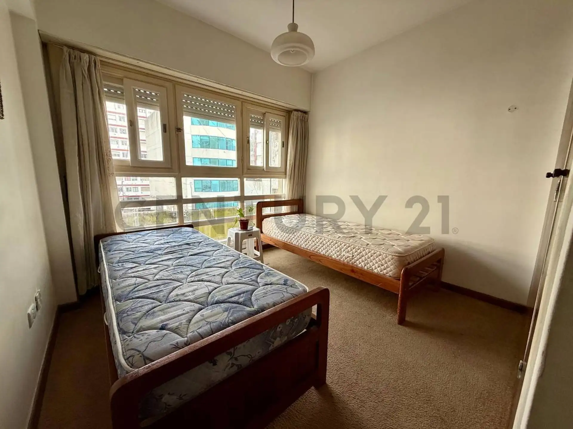 Depto 2 amb, 37m² en Centro con cocina independiente y amoblado