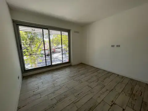 Departamento en Alquiler en Echesortu, $ 450.000