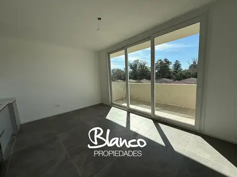 Departamento  en Venta en Saravi Village, Pilar, G.B.A. Zona Norte