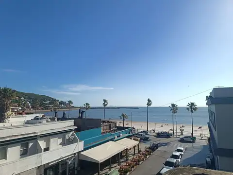 Se vende apto, 1 dorm a pasos del mar, Piriápolis