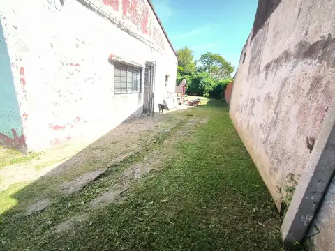 Casa 2 ambientes con 1 baño