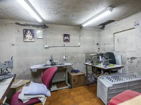 Depto Tipo Casa 9 ambientes con 2 baños