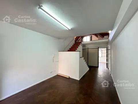 Oficina 3 ambientes con 1 baño