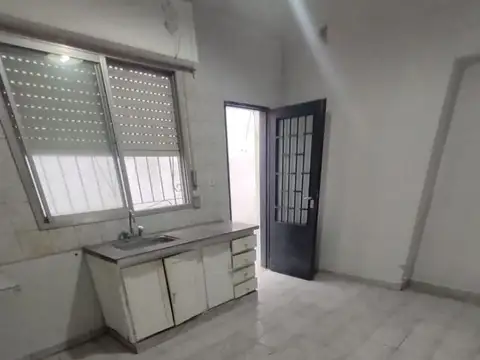 Depto Tipo Casa en Alquiler de 2 ambientes