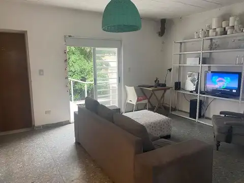 Depto Tipo Casa en Alquiler de 1 dormitorio