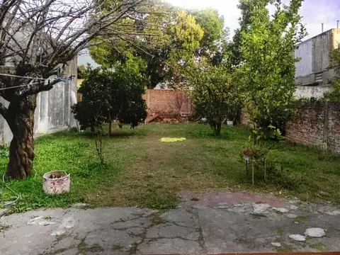 Caseros 300